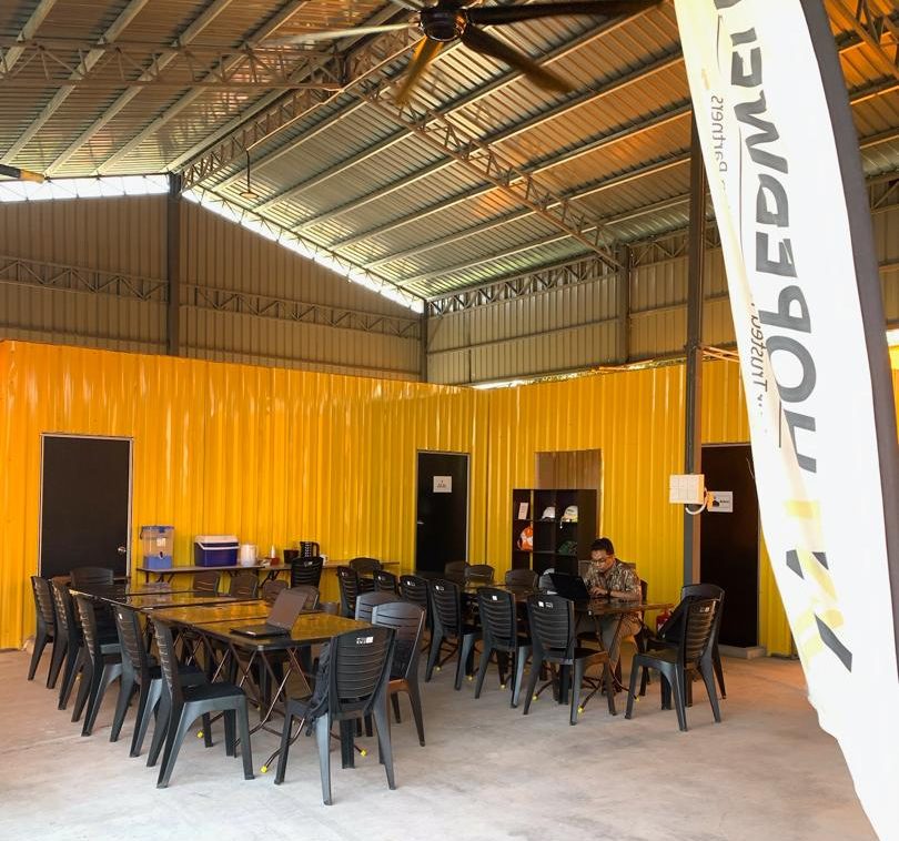 Dining Area (View 1)