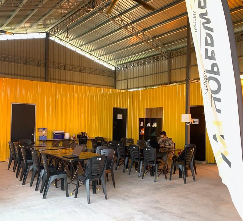 Dining Area (View 1)